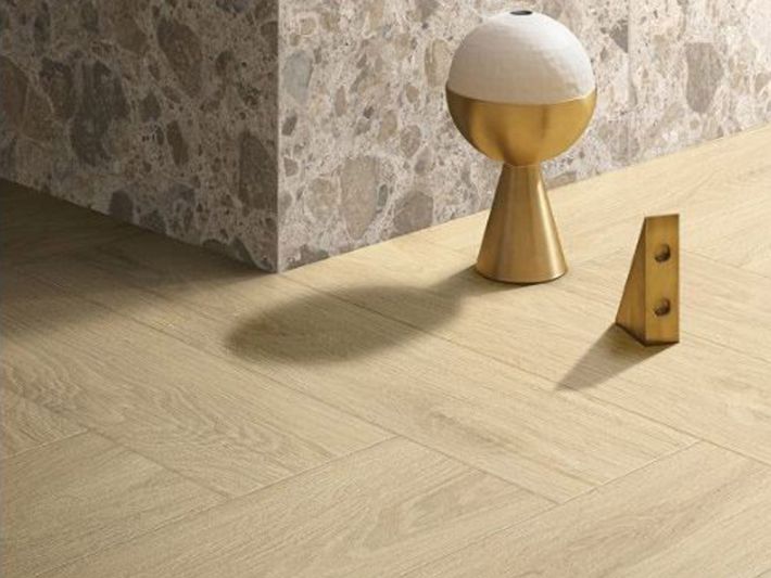 Интерьер Vitra RoyalWood